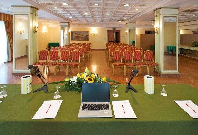 هتل Mercure Parma Stendhal