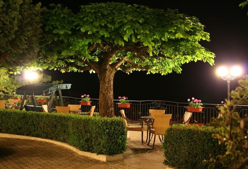 فندق Miralago Wellness   Adults Only