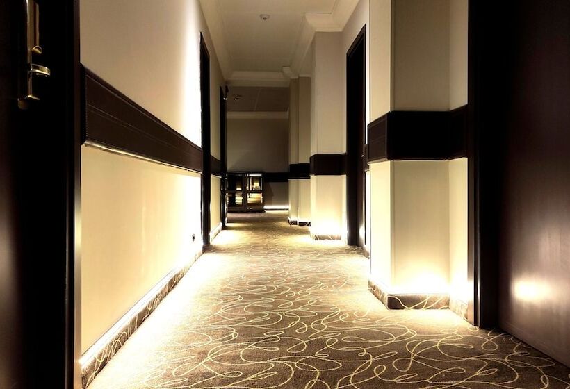 Mokinba Hotels Montebianco