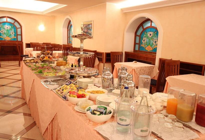 Mokinba Hotels Montebianco