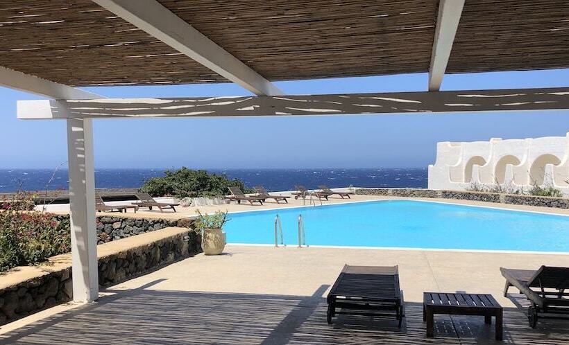 ホテル Mursia Resort & Spa