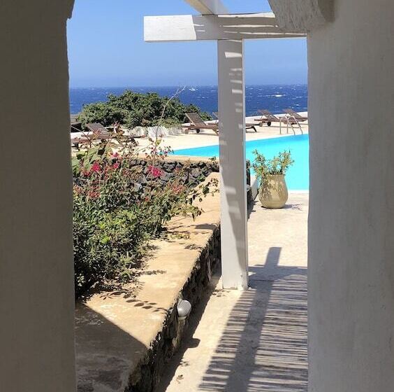 ホテル Mursia Resort & Spa