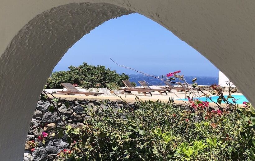 ホテル Mursia Resort & Spa