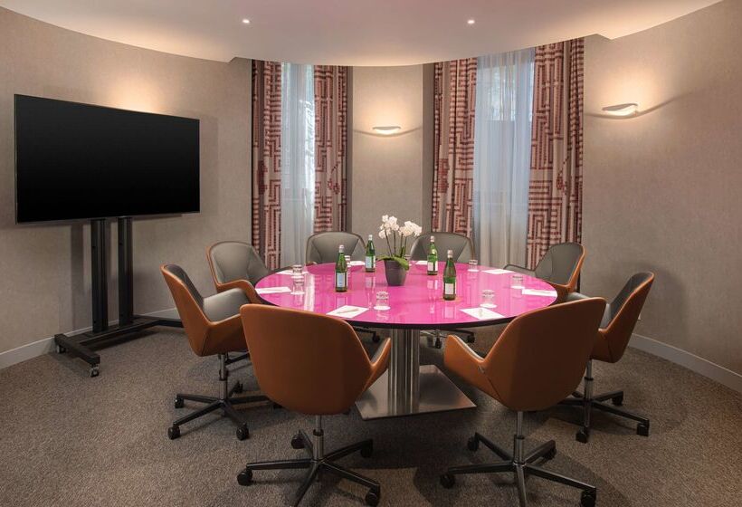 هتل NH Collection Roma Vittorio Veneto