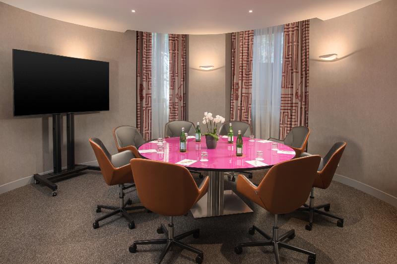 هتل NH Collection Roma Vittorio Veneto