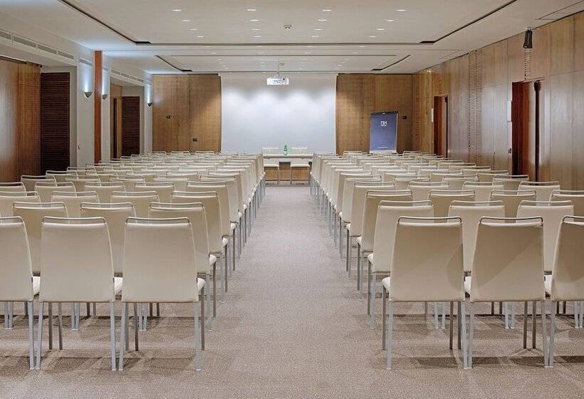 בית מלון כפרי NH Napoli Panorama