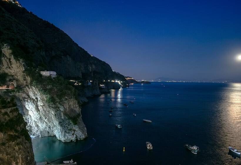 Отель Onda Verde