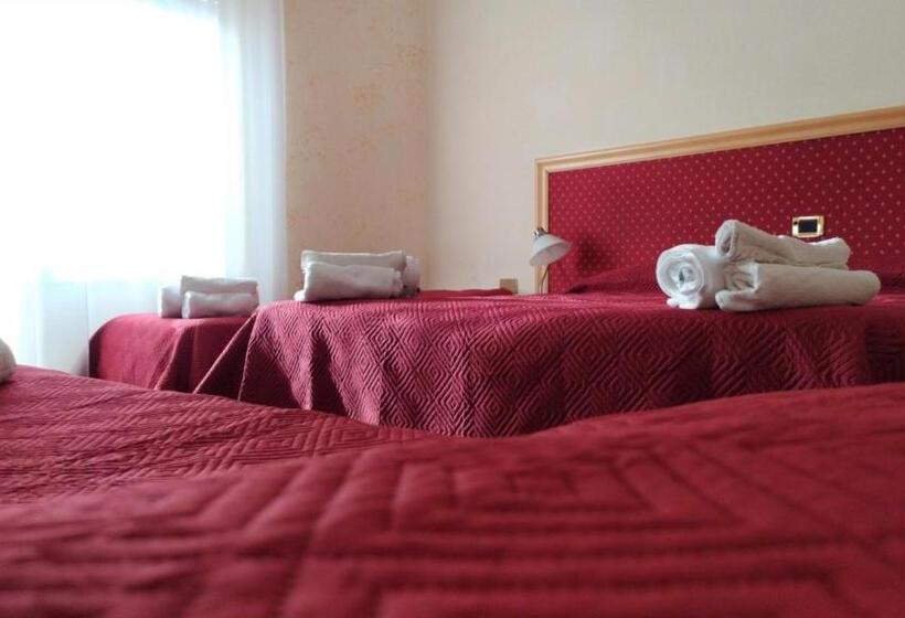 هتل Palace Masoanri's