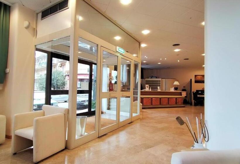 هتل Palace Masoanri's