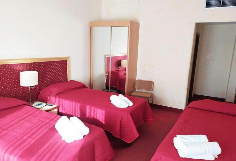 هتل Palace Masoanri's