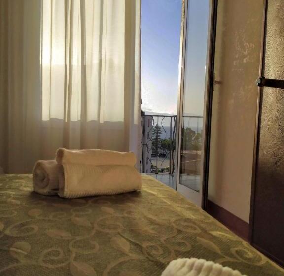 هتل Palace Masoanri's