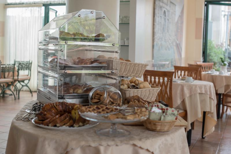 בית מלון כפרי Palladium Palace