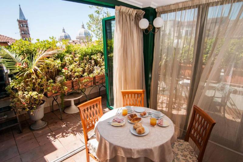 בית מלון כפרי Palladium Palace