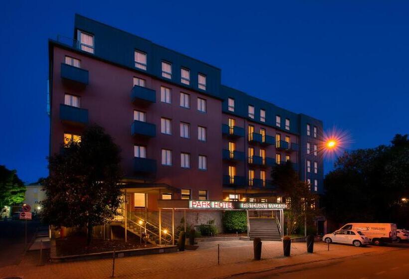 فندق Park