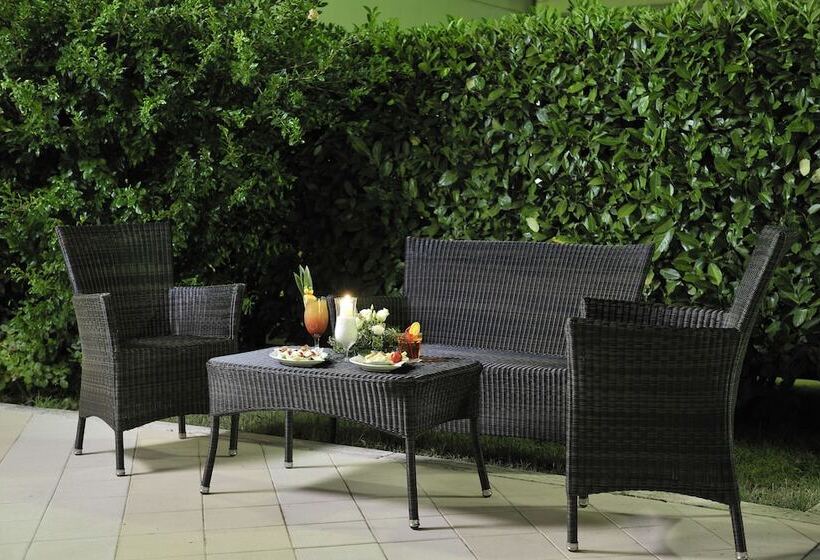 فندق Perugia Plaza