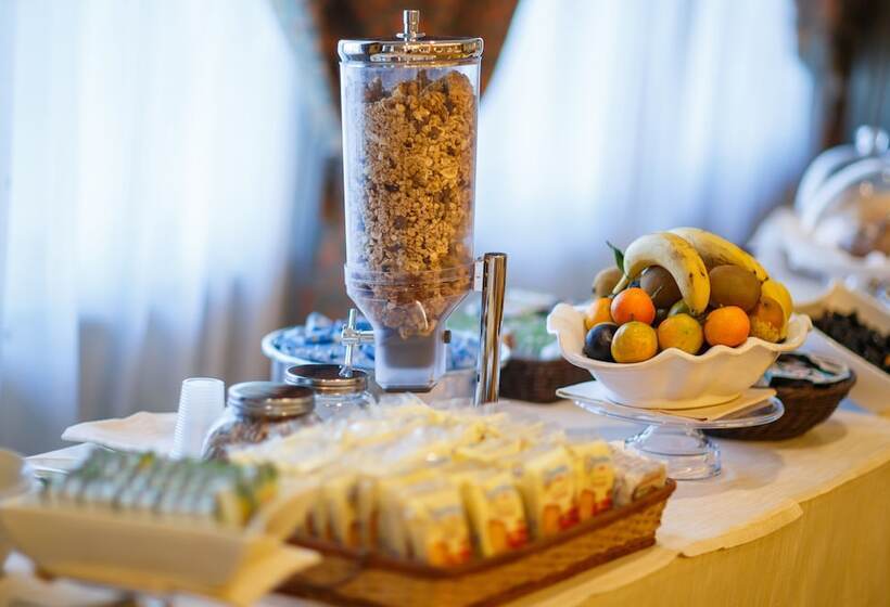 فندق Perugia Plaza