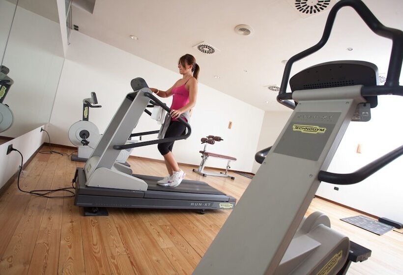 فندق Perugia Plaza