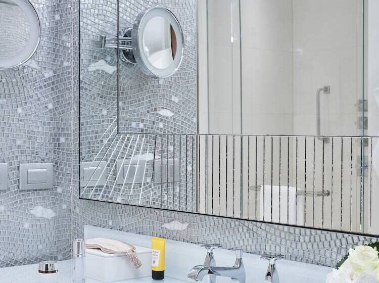 هتل Principe Di Savoia  Dorchester Collection