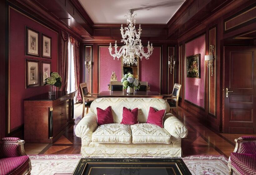 هتل Principe Di Savoia  Dorchester Collection