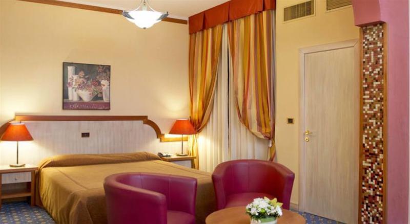 Отель Promenade