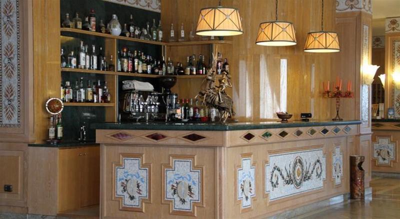 Отель Promenade