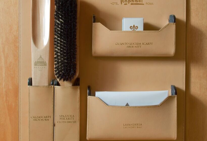 Bio Hotel Raphael   Relais & Châteaux