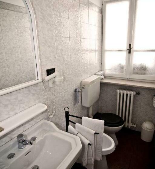 בית מלון כפרי Regina