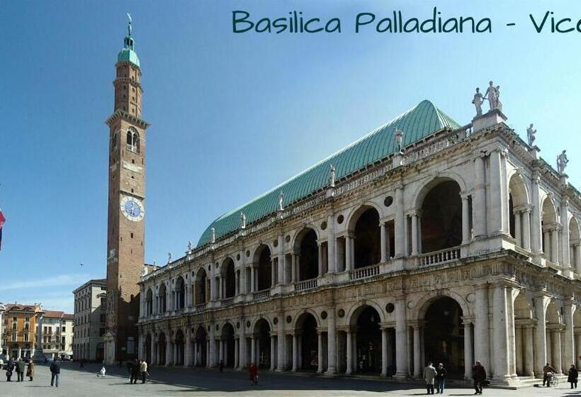 فندق & Residence Castelli