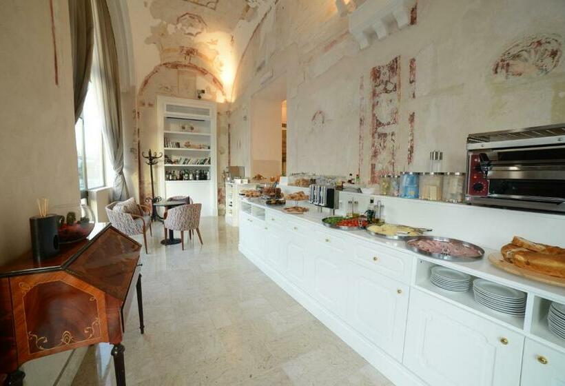 Отель Ristorante Vittoria