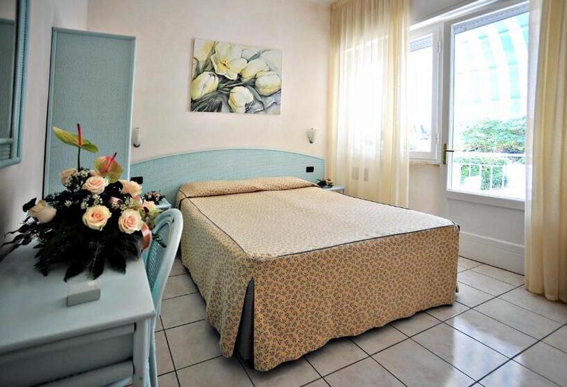 Отель Riviera Blu