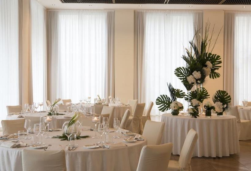 Rosa Grand Milano Starhotels Collezione