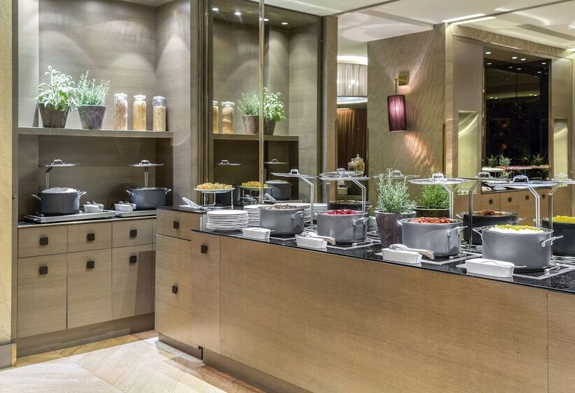 Rosa Grand Milano Starhotels Collezione