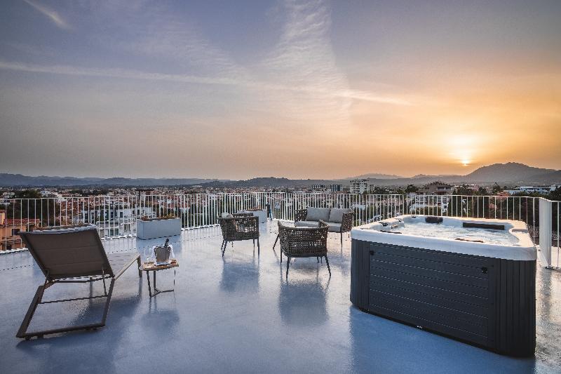 فندق Felix Olbia