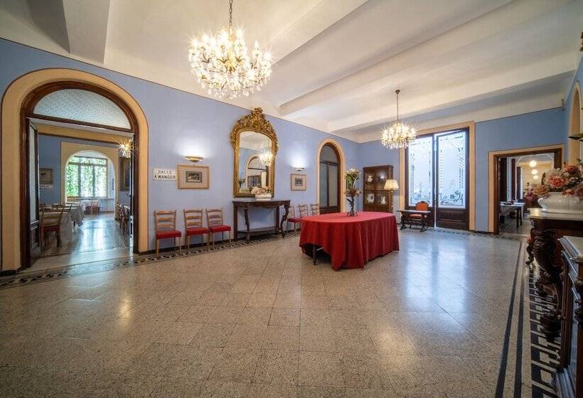 هتل Royal Victoria