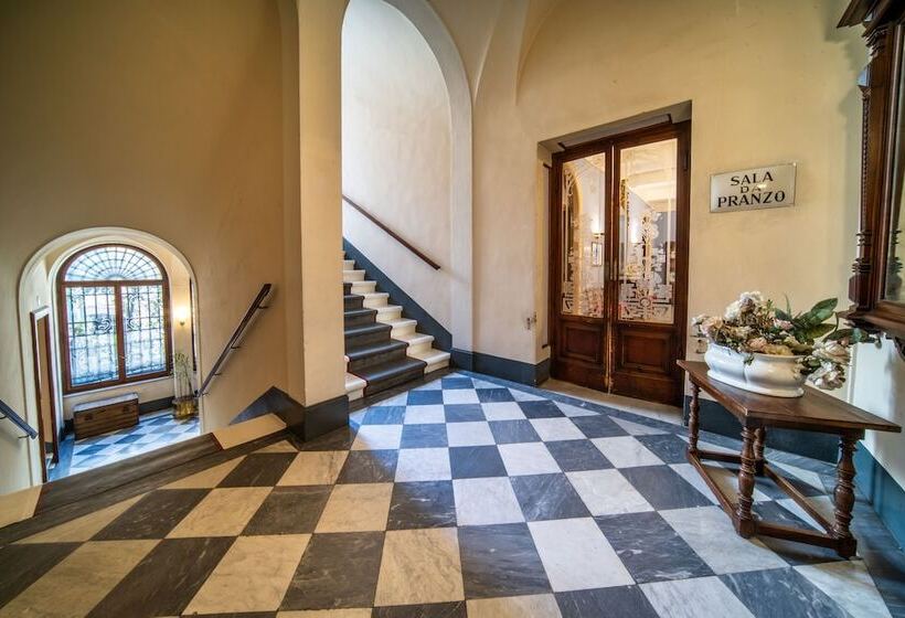 هتل Royal Victoria