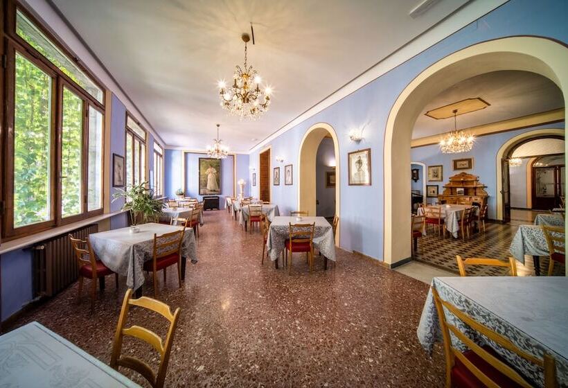 هتل Royal Victoria