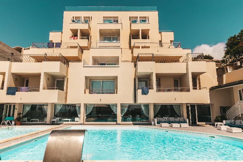 בית מלון כפרי Saline