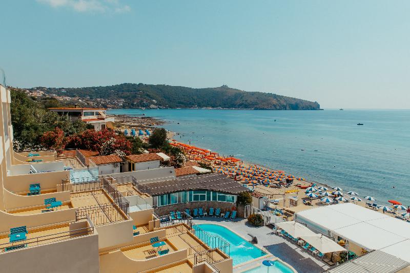 בית מלון כפרי Saline