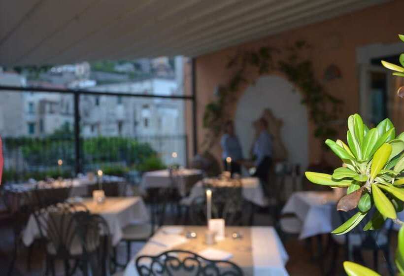 Отель Santa Lucia