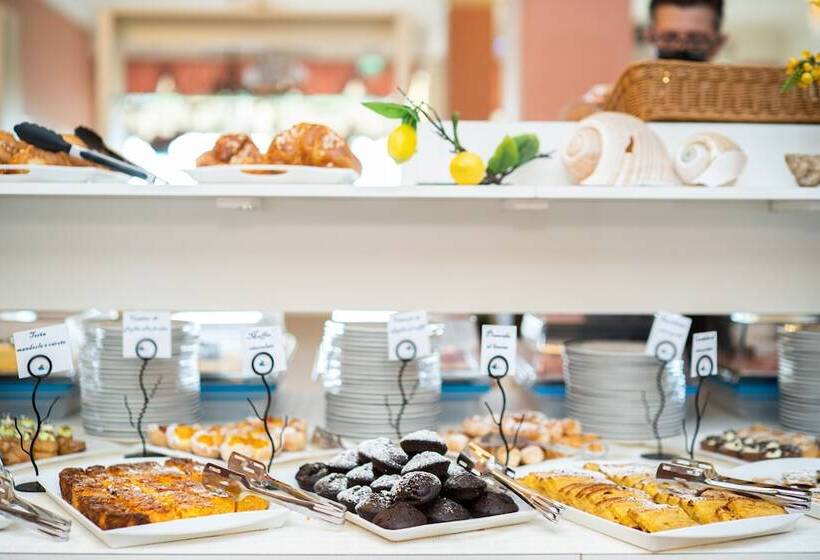 ホテル Santa Lucia