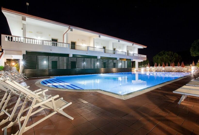 ホテル Santa Lucia