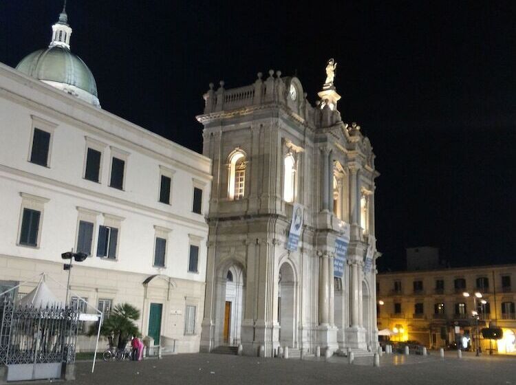 Отель Santuario Pompei