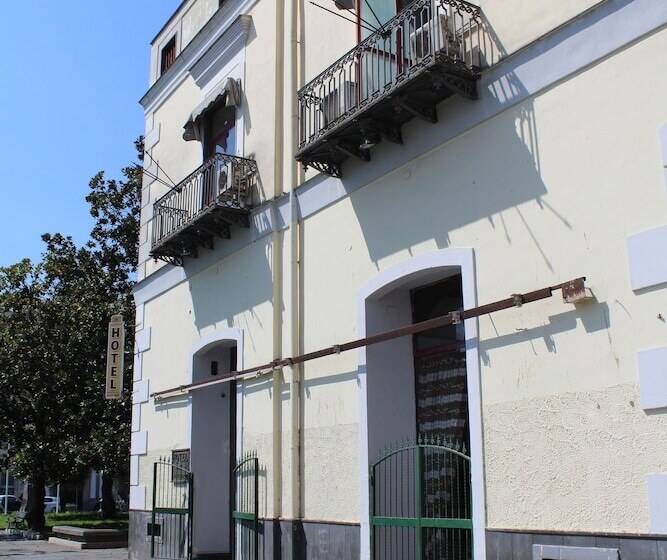 Отель Santuario Pompei