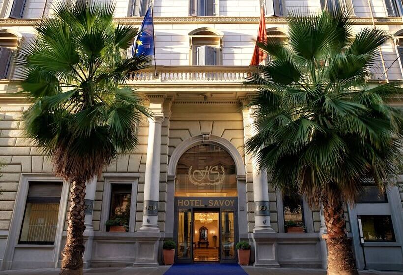 בית מלון כפרי Savoy