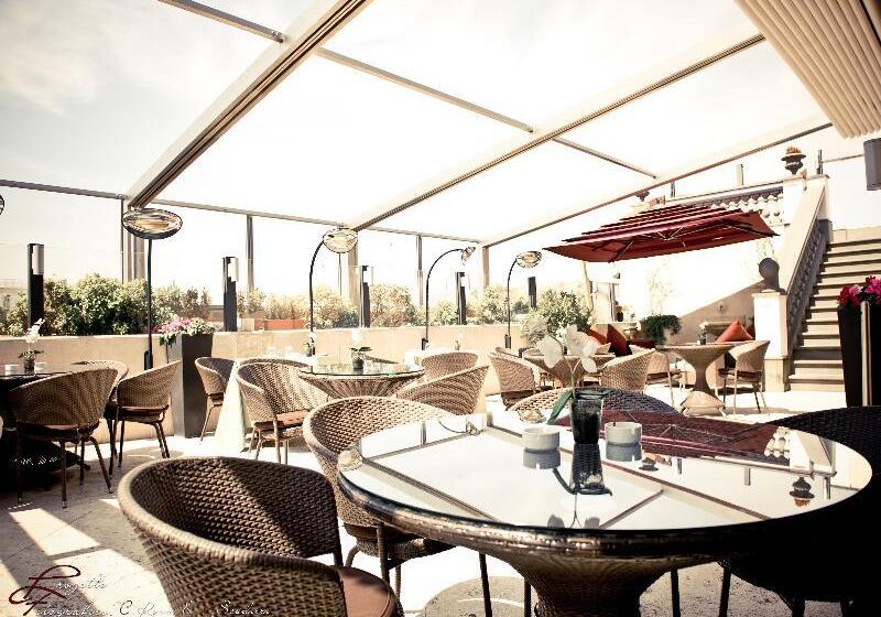 בית מלון כפרי Savoy