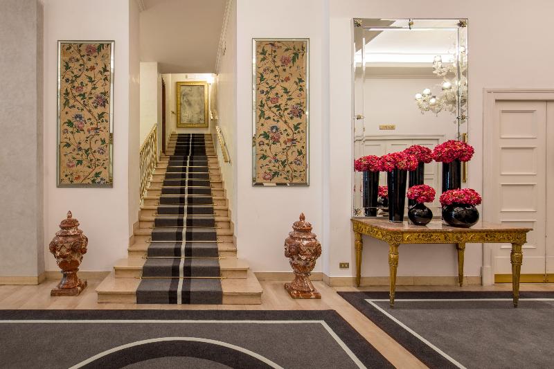 בית מלון כפרי Savoy