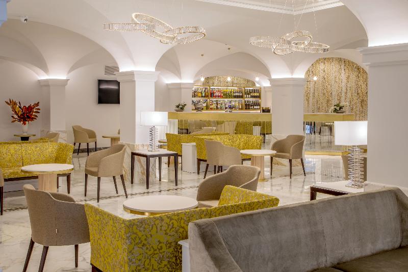 Shangri La Roma By Omnia Hotels