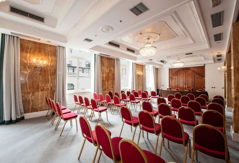 Hotel Sina Bernini Bristol, Autograph Collection