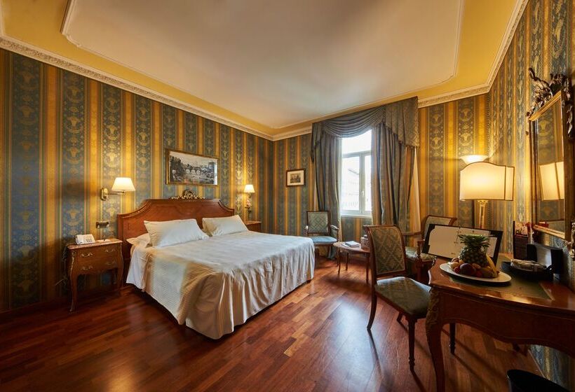 Hotel Sina Bernini Bristol, Autograph Collection
