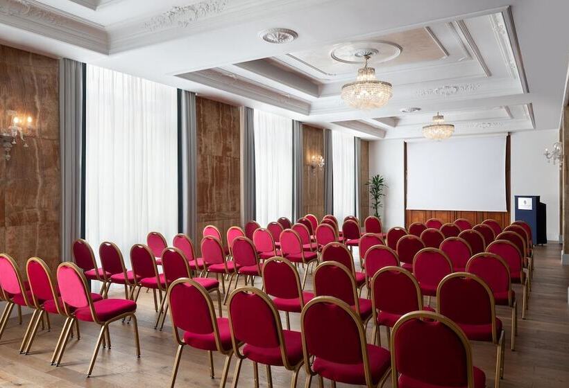 בית מלון כפרי Sina Bernini Bristol, Autograph Collection